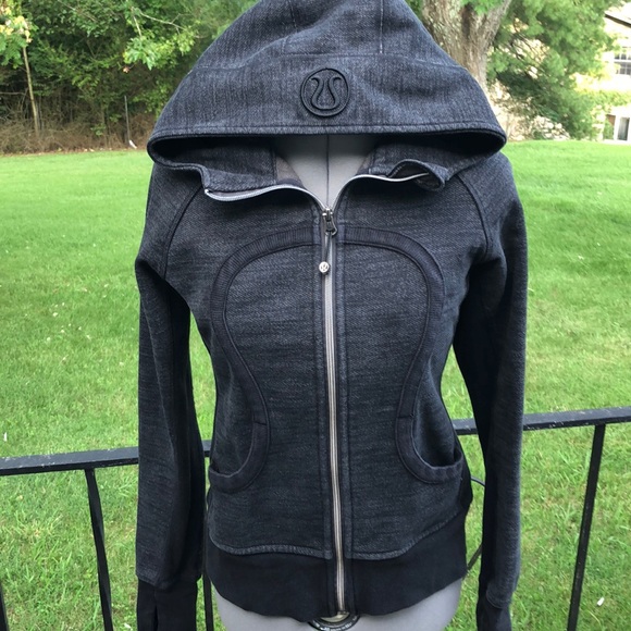lululemon athletica Jackets & Blazers - Lululemon scuba hoodie EUC